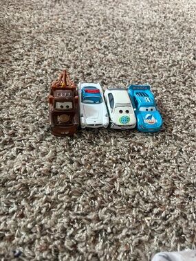 Disney cars  Pack - Brown, White, Blue